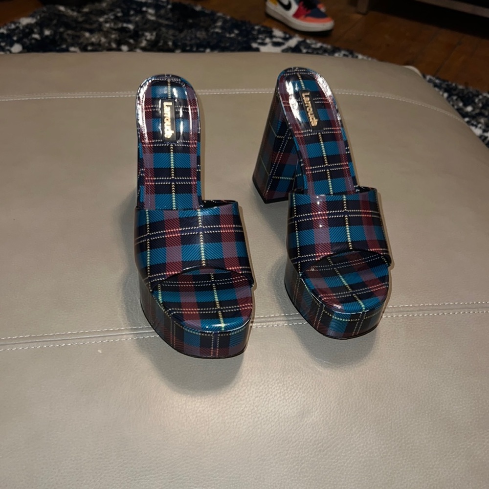 Dolly plaid platform Sandal